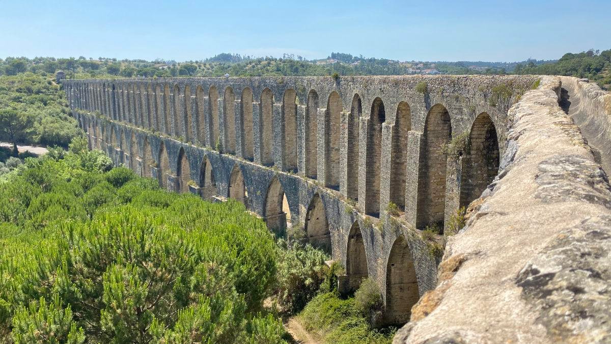 Aqueduto dos Pegões Altos Aqueduto dos Pegões Altos