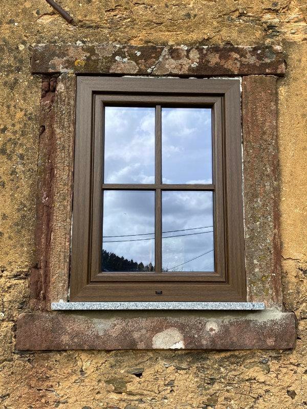 New PVCu tilt-and-turn window fitted at a nossa Casa Grande